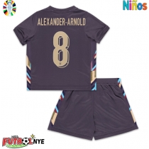 Camiseta Inglaterra Alexander-Arnold #8 Visitante Equipación para niños Eurocopa 2024 manga corta (+ pantalones cortos)